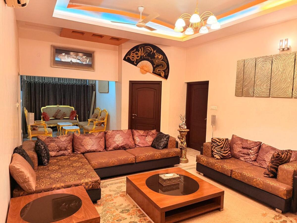 ג'איפור Palm Mansion By Palm Leisure Stays מראה חיצוני תמונה