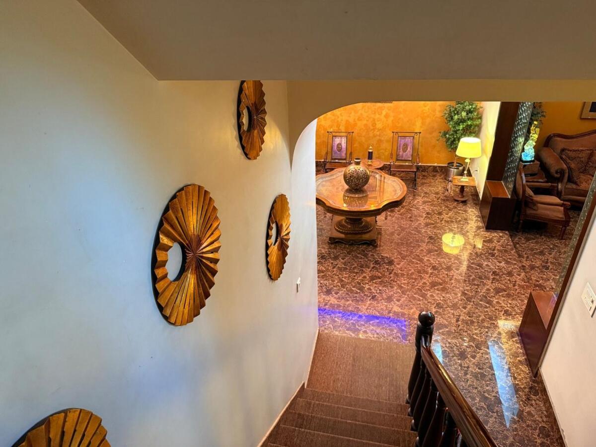 ג'איפור Palm Mansion By Palm Leisure Stays מראה חיצוני תמונה